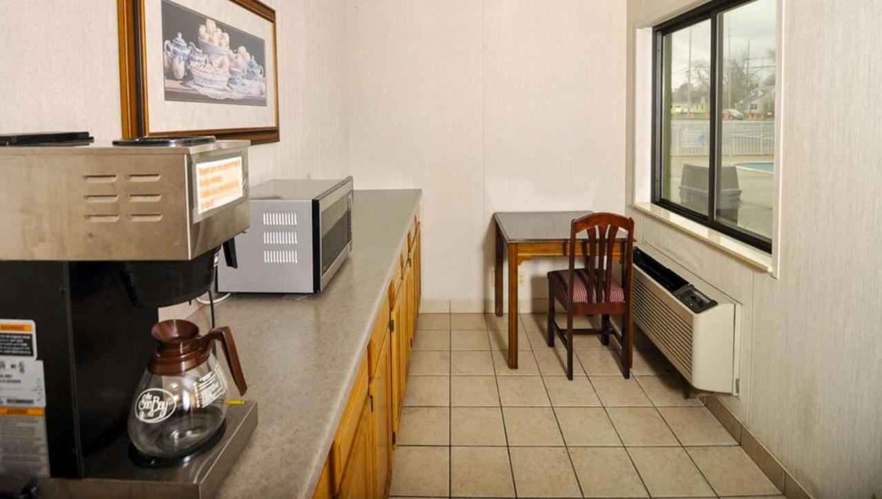 Best Budget Inn Sandusky Exterior foto